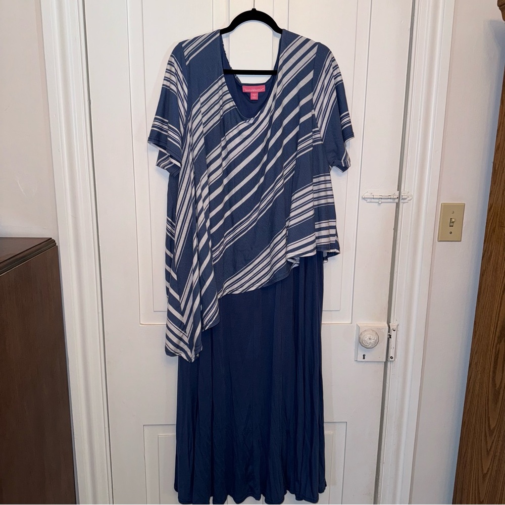 ✨woman within blue & white striped asymmetrical layered short sleeve dress✨